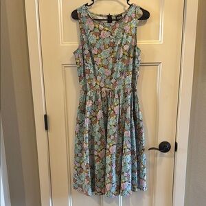 RetroLicious sleeveless dress with beautiful succulent pattern! 🪴